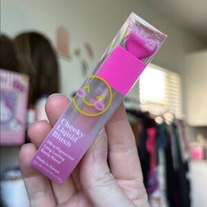 THE CRÈME SHOP - Cheeky Liquid Blush - Peachy Promise